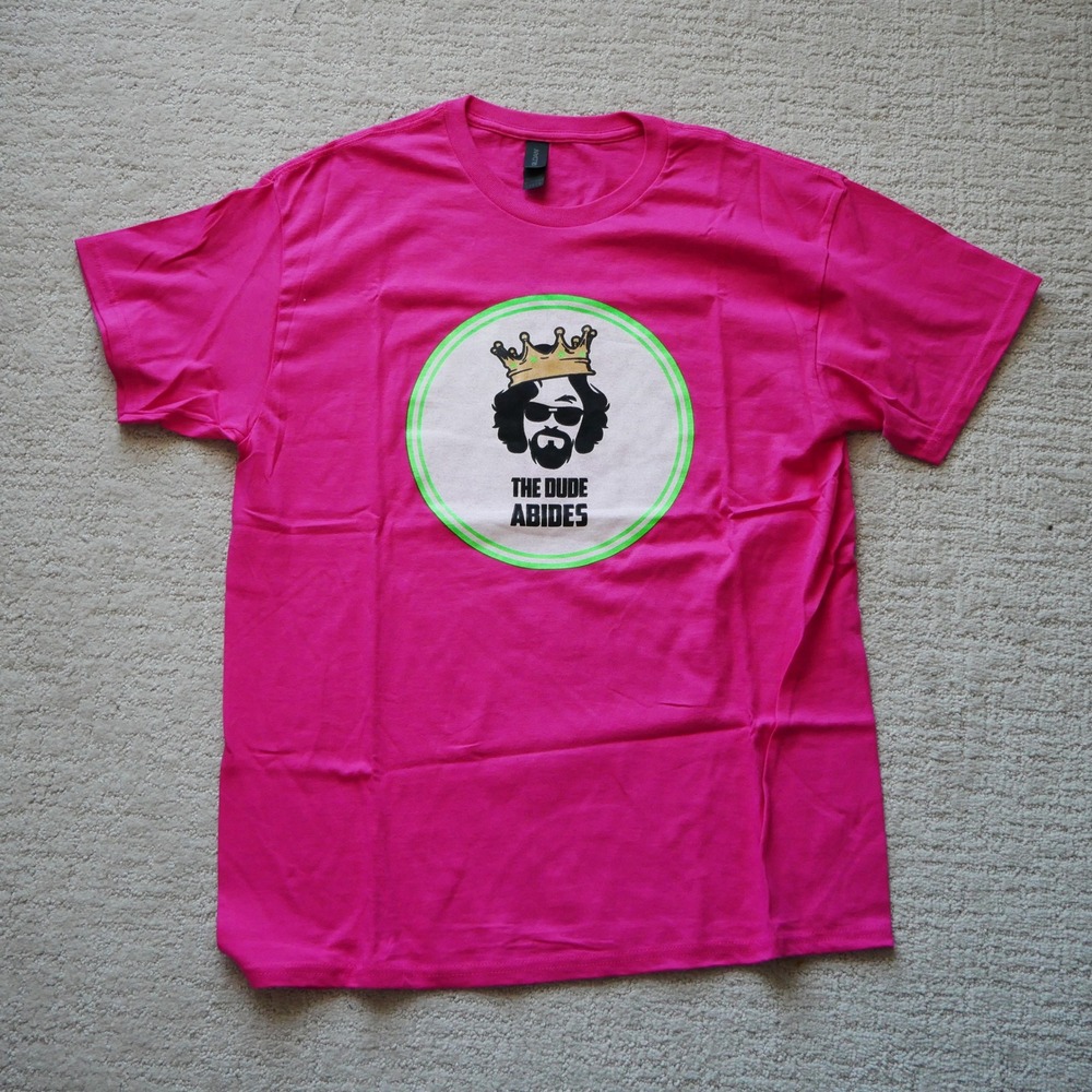Gildan The Big Lebowski The Dude Abides Pink Graphic T-Shirt Men Large Movie Tee